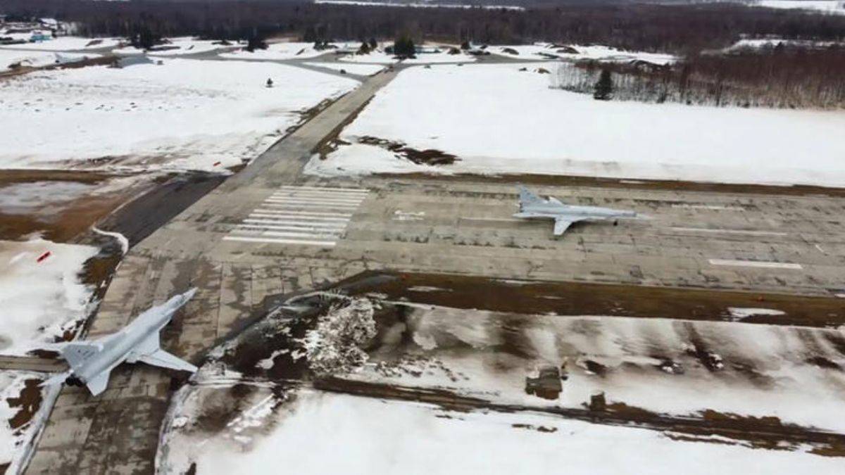 Rusya’dan Belarus’ta bombardıman uçaklarıyla tatbikat