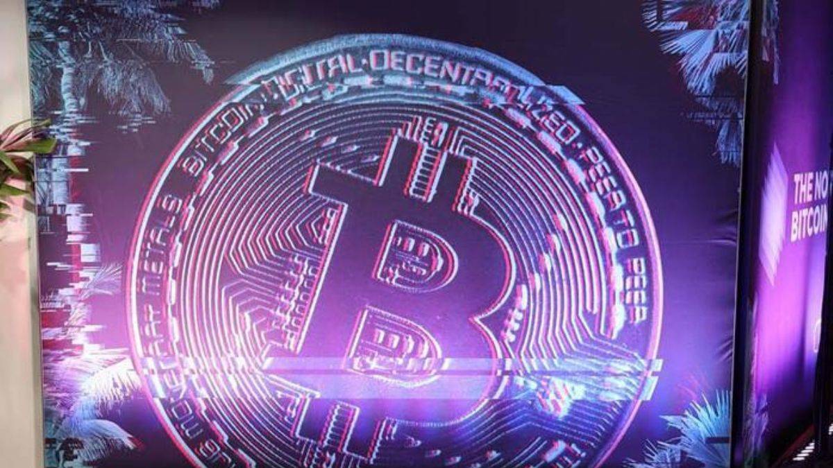 Kripto para birimlerinde sert hareket: Geçen ayın zirvesi