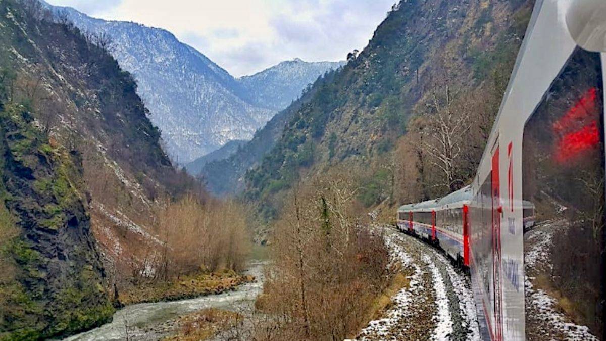 Doğu Ekpresi'nden sonra Batı Karadeniz Ekspresi'ne de yoğun ilgi