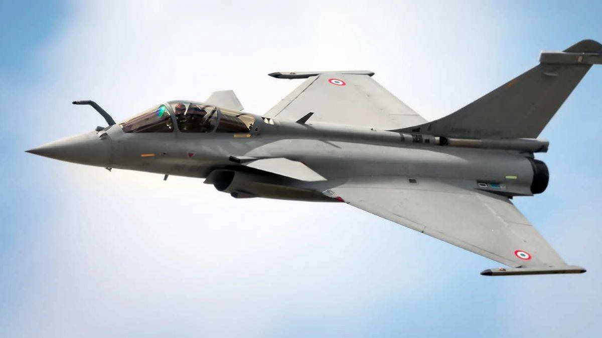 Endonezya, Fransa’dan 42 Rafale savaş uçağı sipariş etti