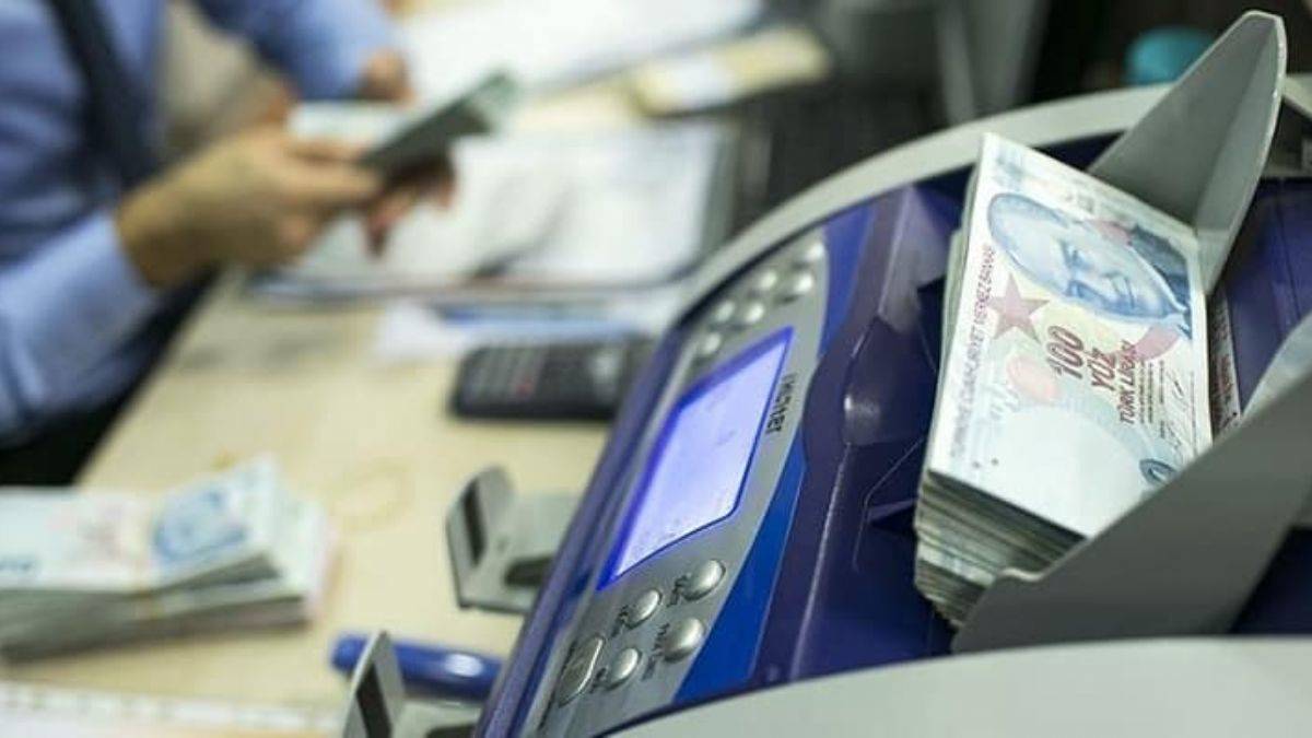 Pakdemirli: Destek ödemesini hesaplara aktarıyoruz