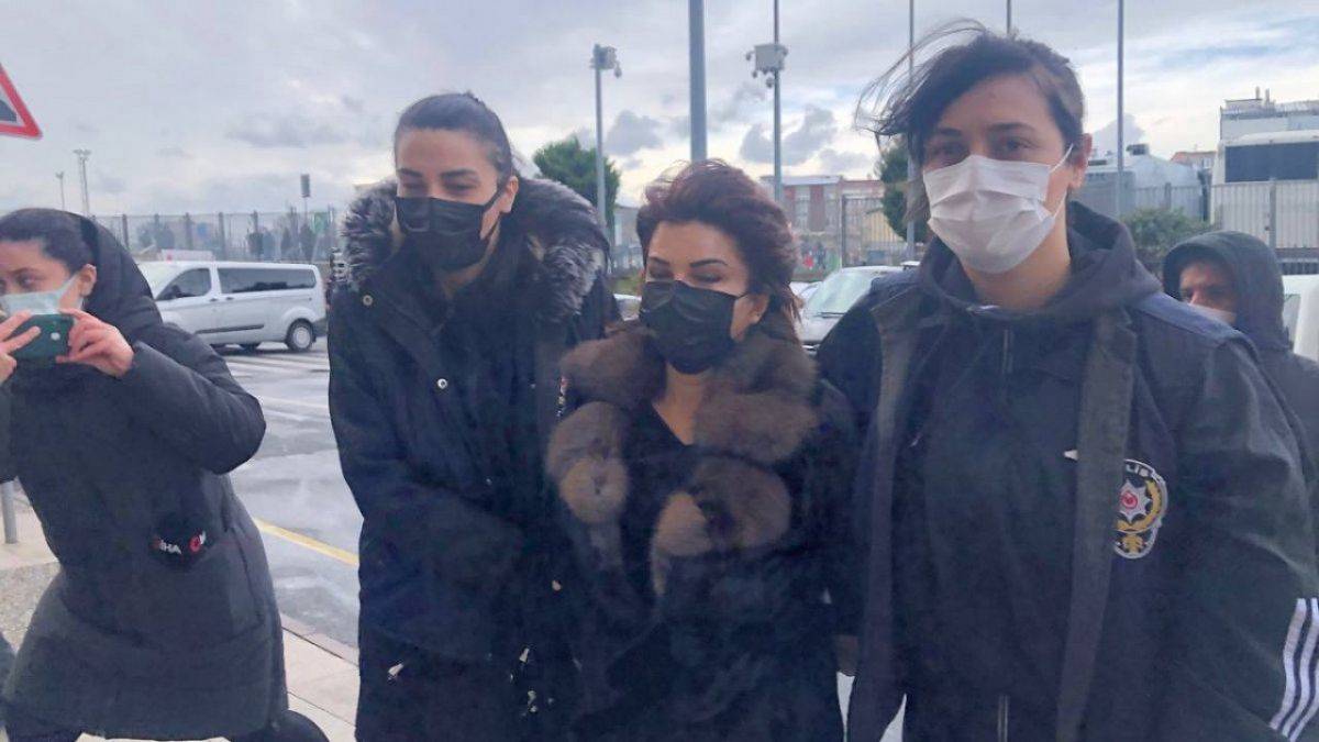 Sedef Kabaş cezası belli oldu mu? Sedef Kabaş kaç yıl yatacak? Sedef Kabaş Cumhurbaşkanına hakaret etti