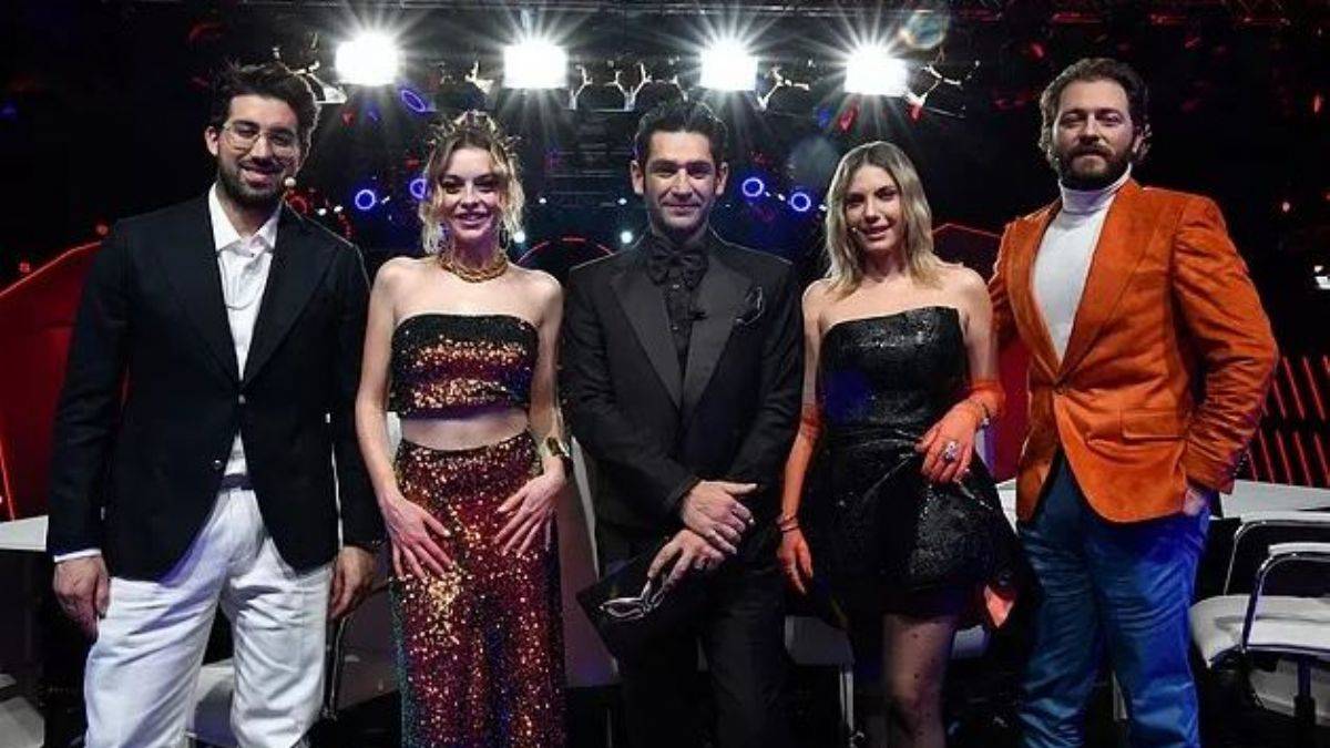 Maske Kimsin Sen? bütün maskeler | Aslan, Tavus kuşu, Unicorn, Geyik, Ördek, Kuzgun kim? Maskelerin altındaki ünlüler kim çıktı?