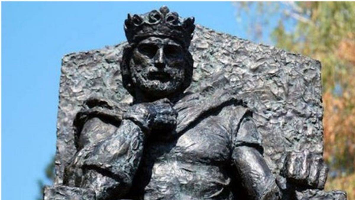 İrredentist Balkan tarih yazımı: Post-modern Boşnak kimliğinin kodları