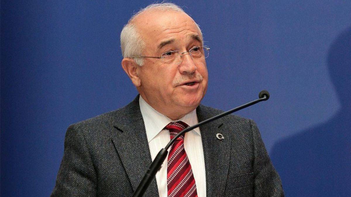 Cemil Çiçek'ten cumhurbaşkanlığı tartışmalarına tepki