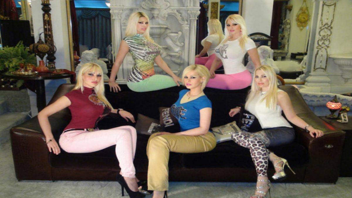 Adnan Oktar’dan kaçan kadınlar İngiliz The Sunday Times'a konuştu