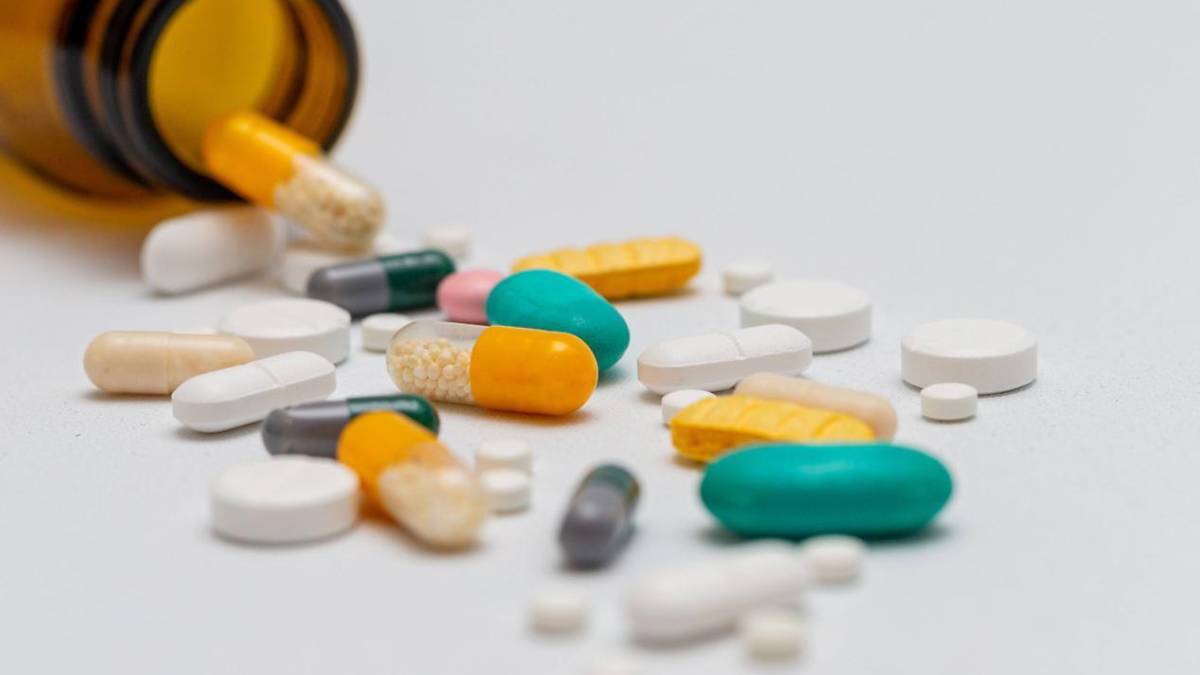 Hangi ilaçlara zam geldi? İlaç zammı yüzde kaç? Ağrı kesici, antibiyotik, şeker ilacına zam geldi mi?