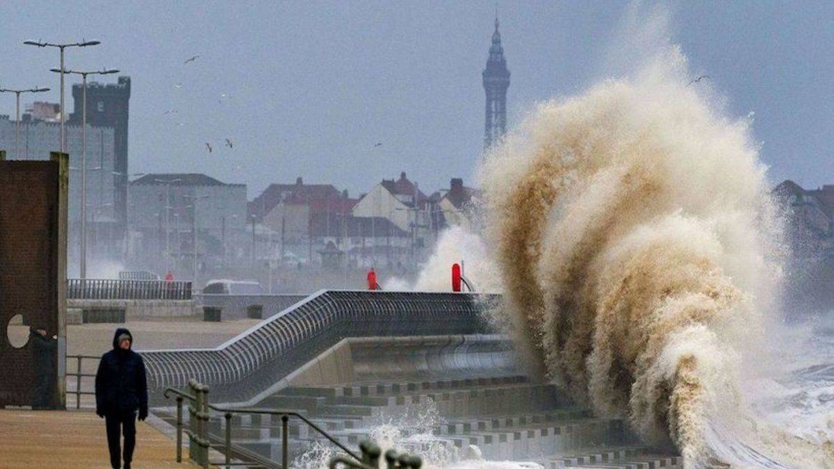 İngiltere'de kırmızı alarm