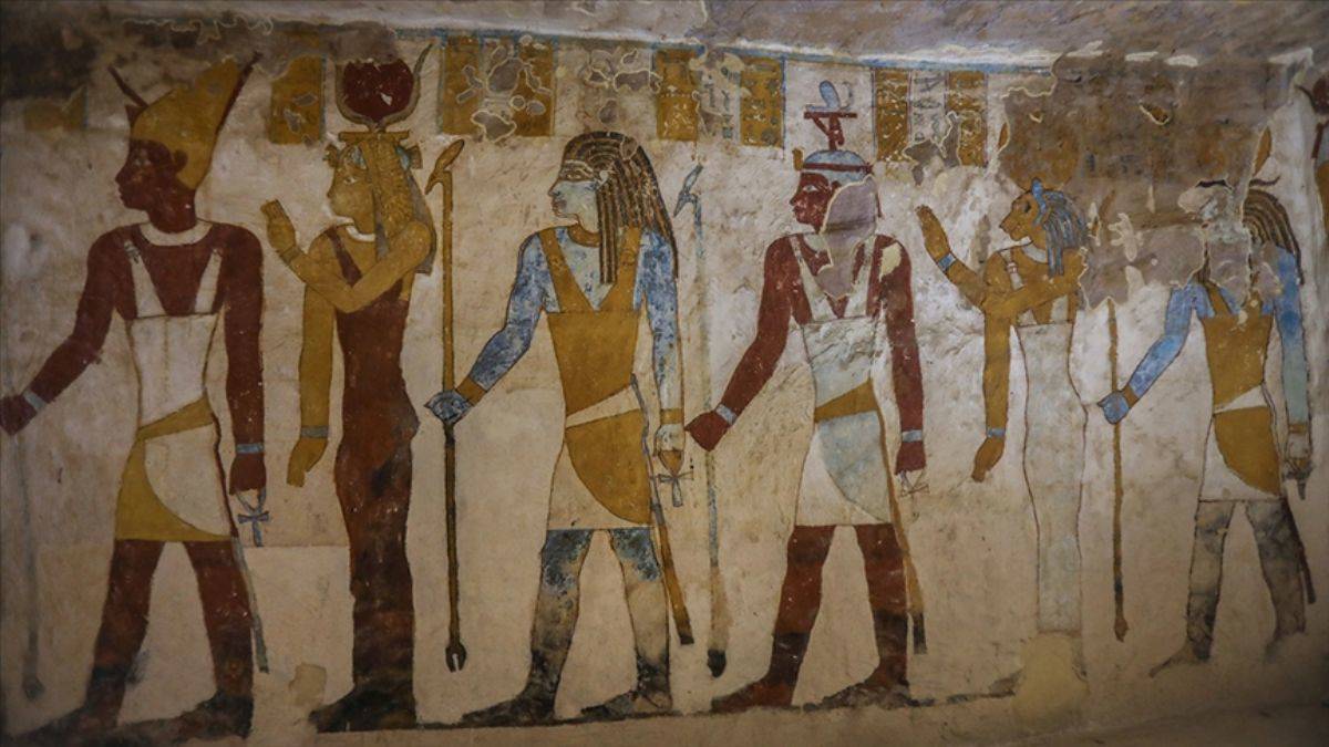 Mısır'ın kayalara oyulan firavunlar tarihi