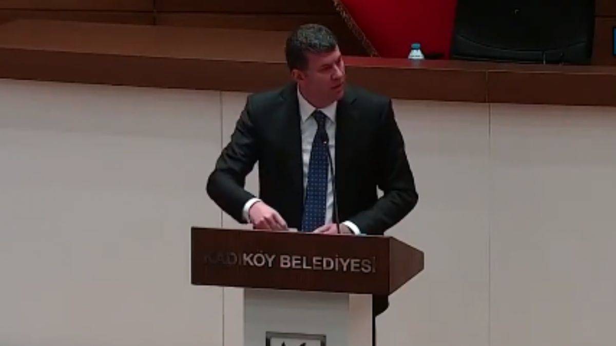 Kadıköy belediye başkanından ‘LGBT merakı’ açıklaması