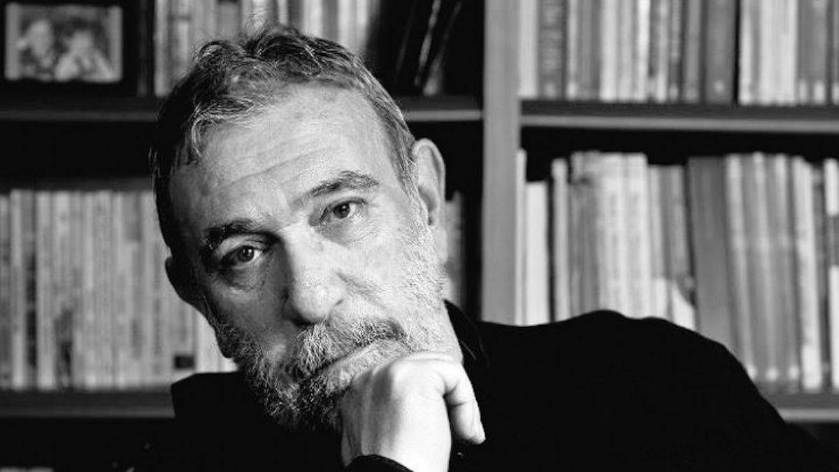 Şair Sina Akyol vefat etti