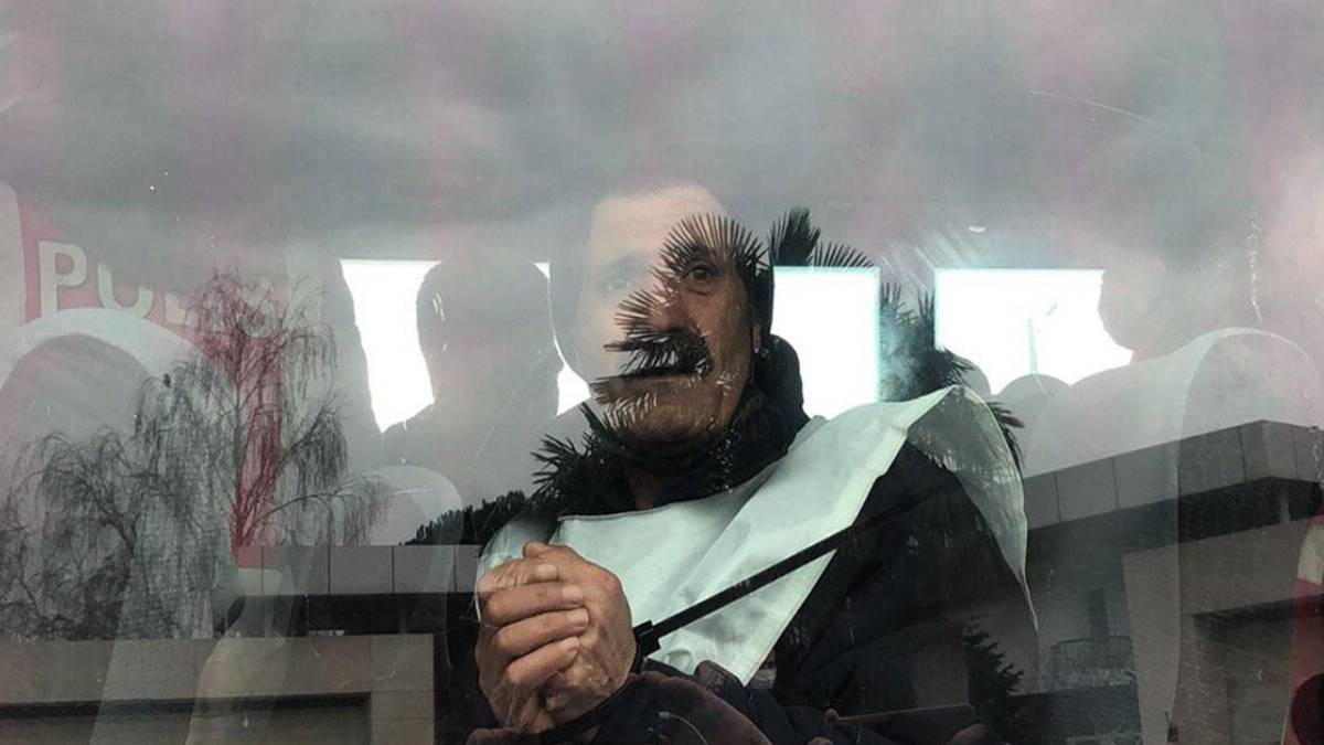 Gülabi Aksu kimdir? Migros işçisi Gülabi Aksu neden kelepçelendi?