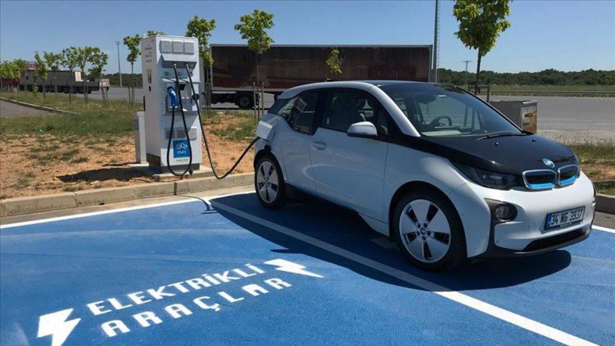90 TL'ye 200-300 km! Elektrikli otomobil kullananlar anlattı