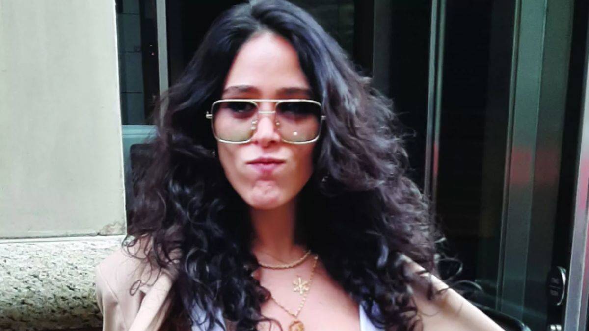 Mahmut Tuncer'in kızı Gizem Tuncer: 'Parasız adam gereksiz adamdır'