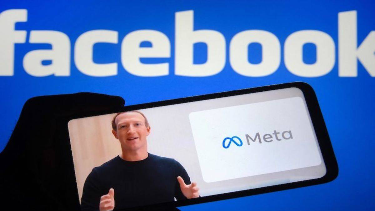 Mark Zuckerberg zarar etmeye başladı