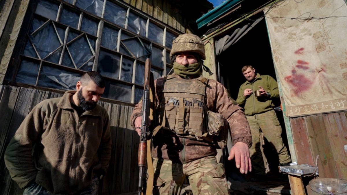 Kritik isim resmen duyurdu: Rusya Donbas'a girdi!