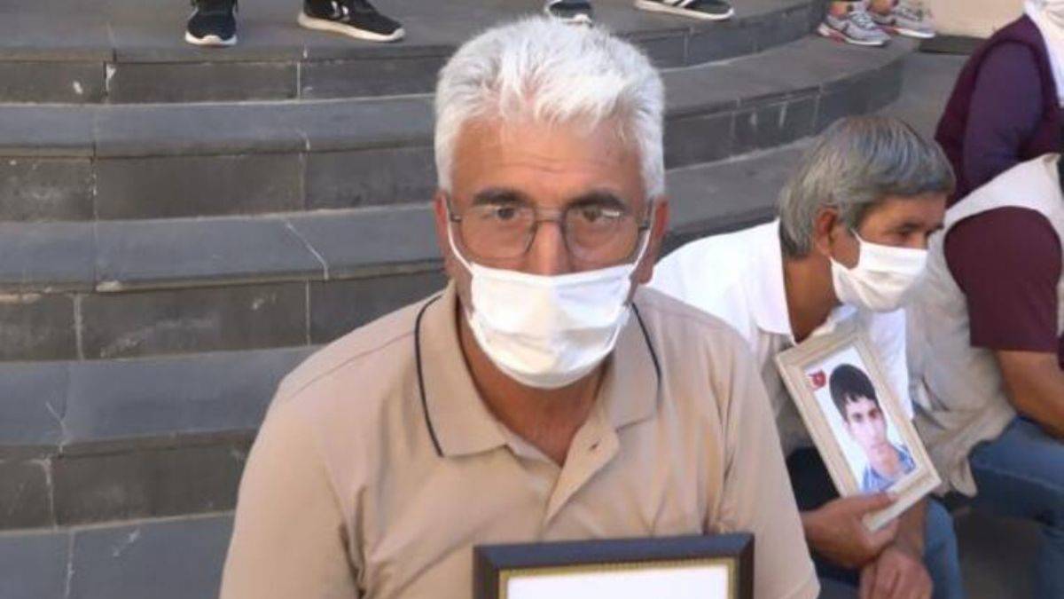 Evlat nöbetindeki baba 7 yıl sonra oğluna kavuşacak