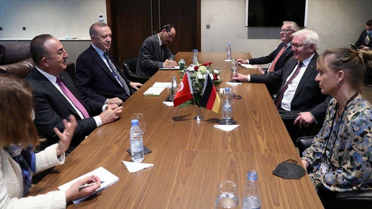 Erdoğan, Senegal'de Almanya Cumhurbaşkanı ile görüştü