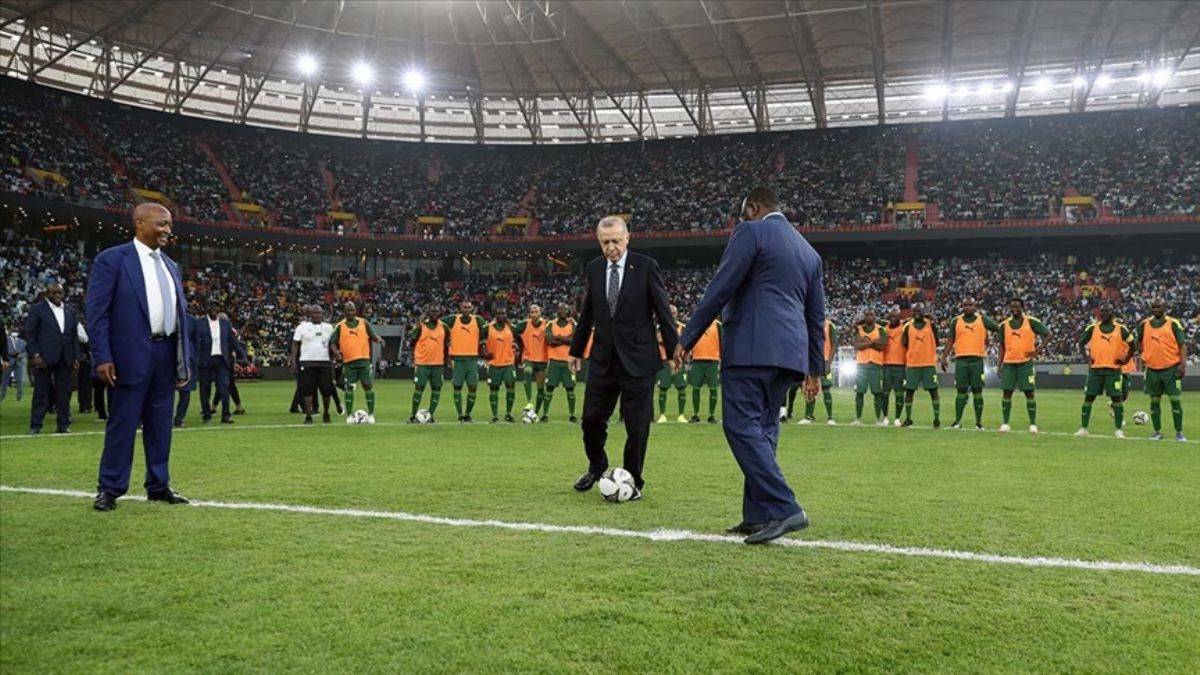Senegal Stadı, Erdoğan'ın katıldığı törenle açıldı