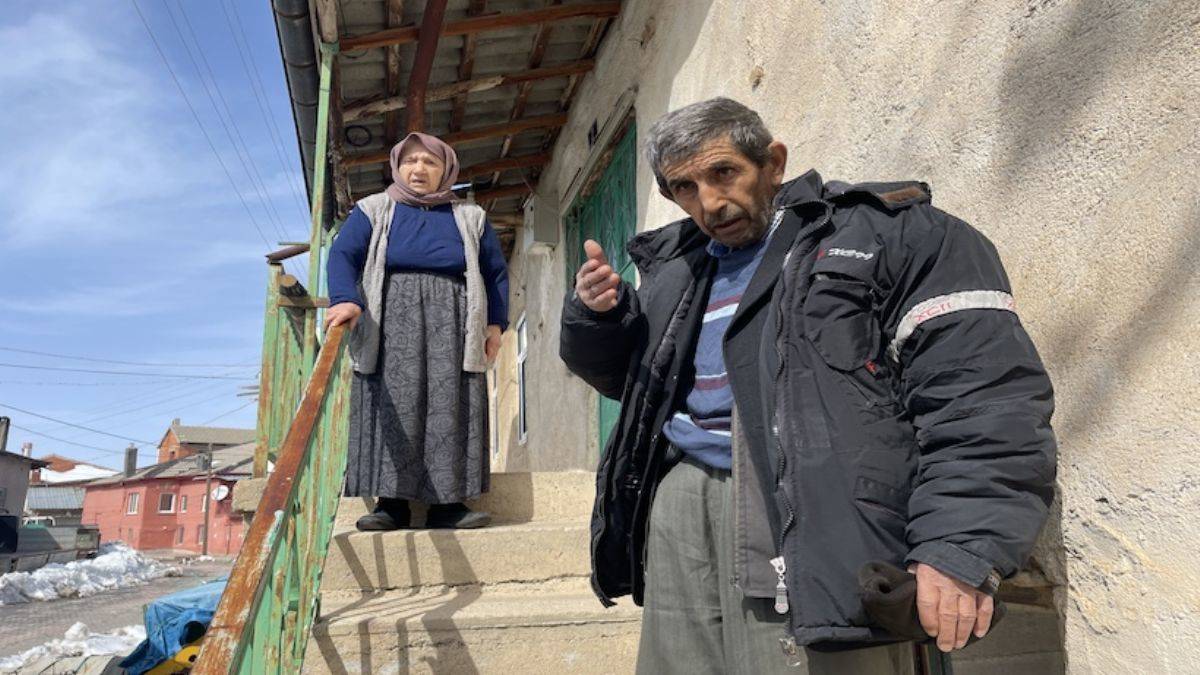 'Hac parasını' telefon dolandırıcılarına kaptıran çiftin gözyaşı dinmiyor