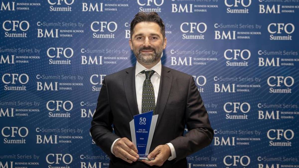 Murat Şeker kimdir? THY Yönetim Kurulu Üyesi Murat Şeker Türkiye'nin en başarılı 50 CFO'su arasında