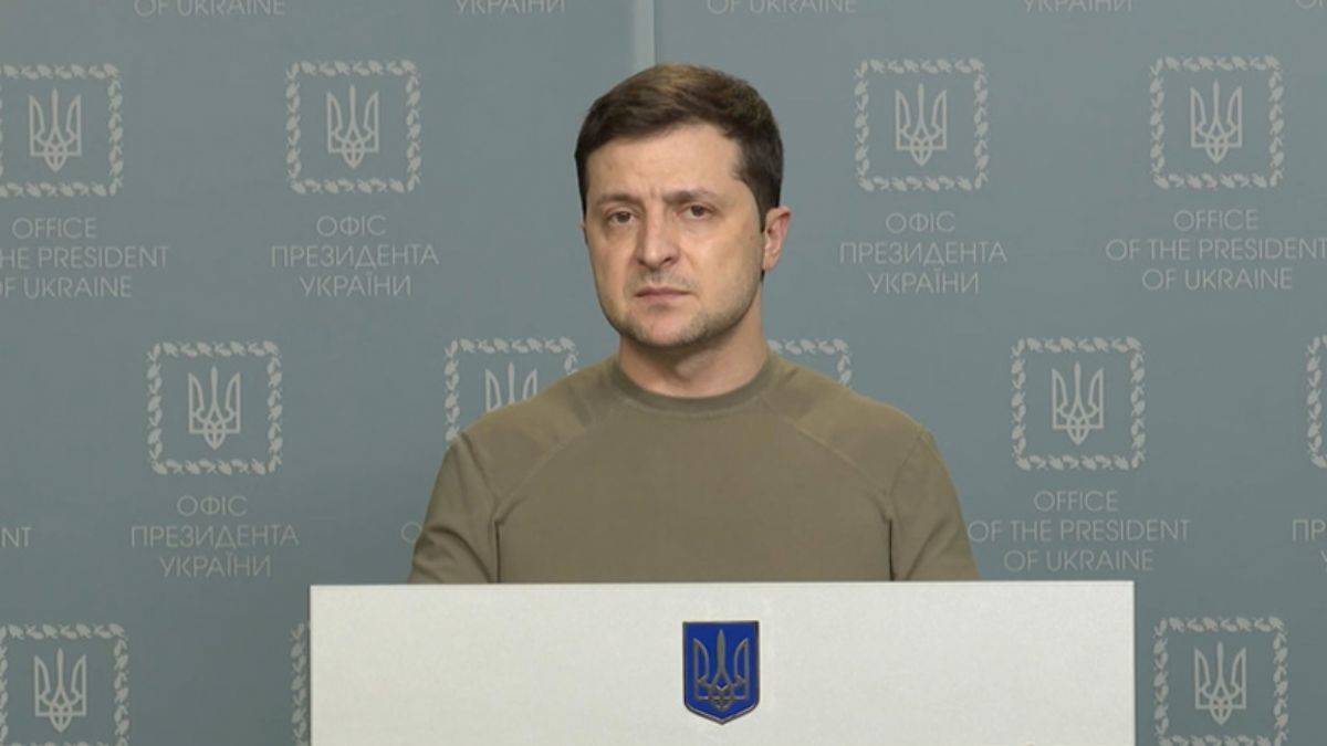 Rusya’nın Kiev saldırıları ardından Zelenskiy kamera karşısında