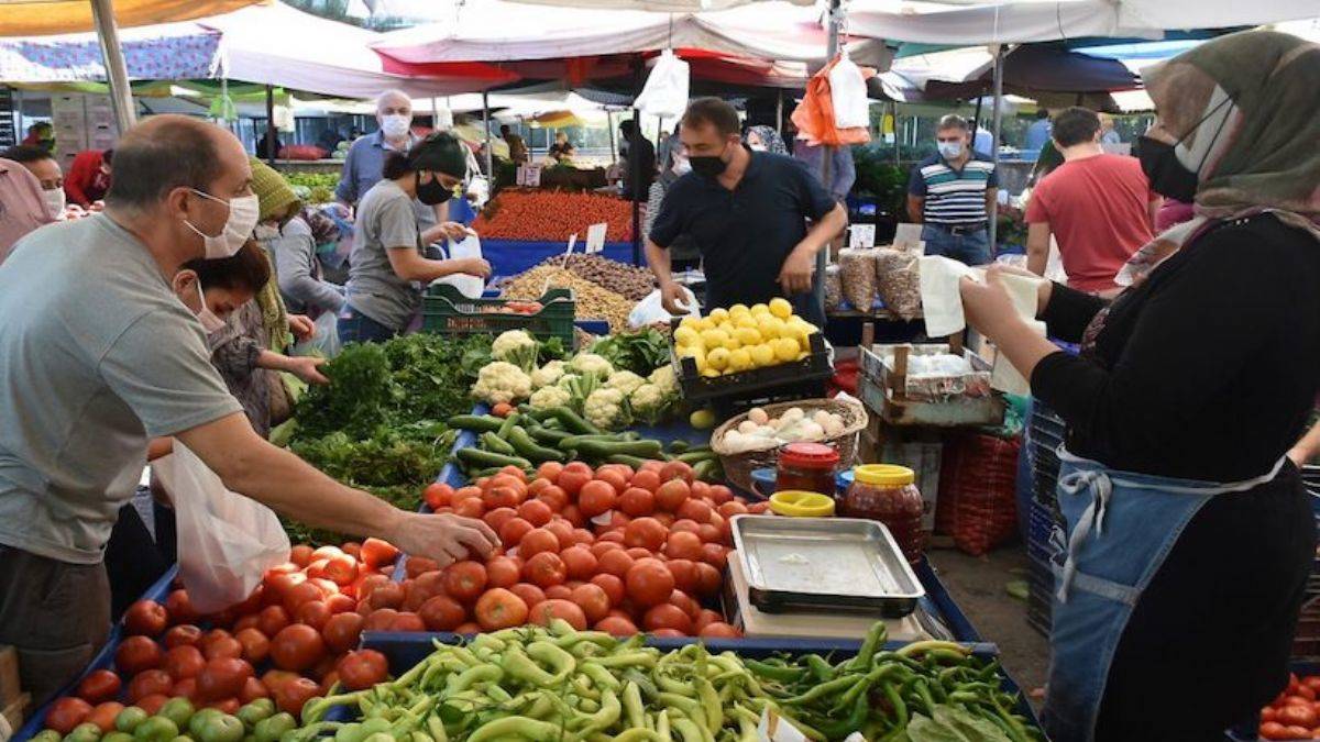 Türk-İş'in araştırması: Açlık sınırı asgari ücreti aştı