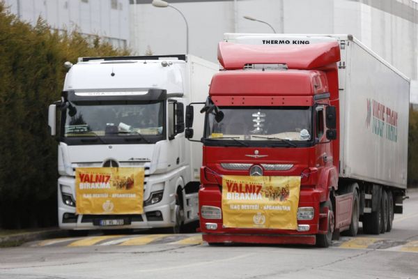 Türkiye'den Afganistan'a ilaç yardımı