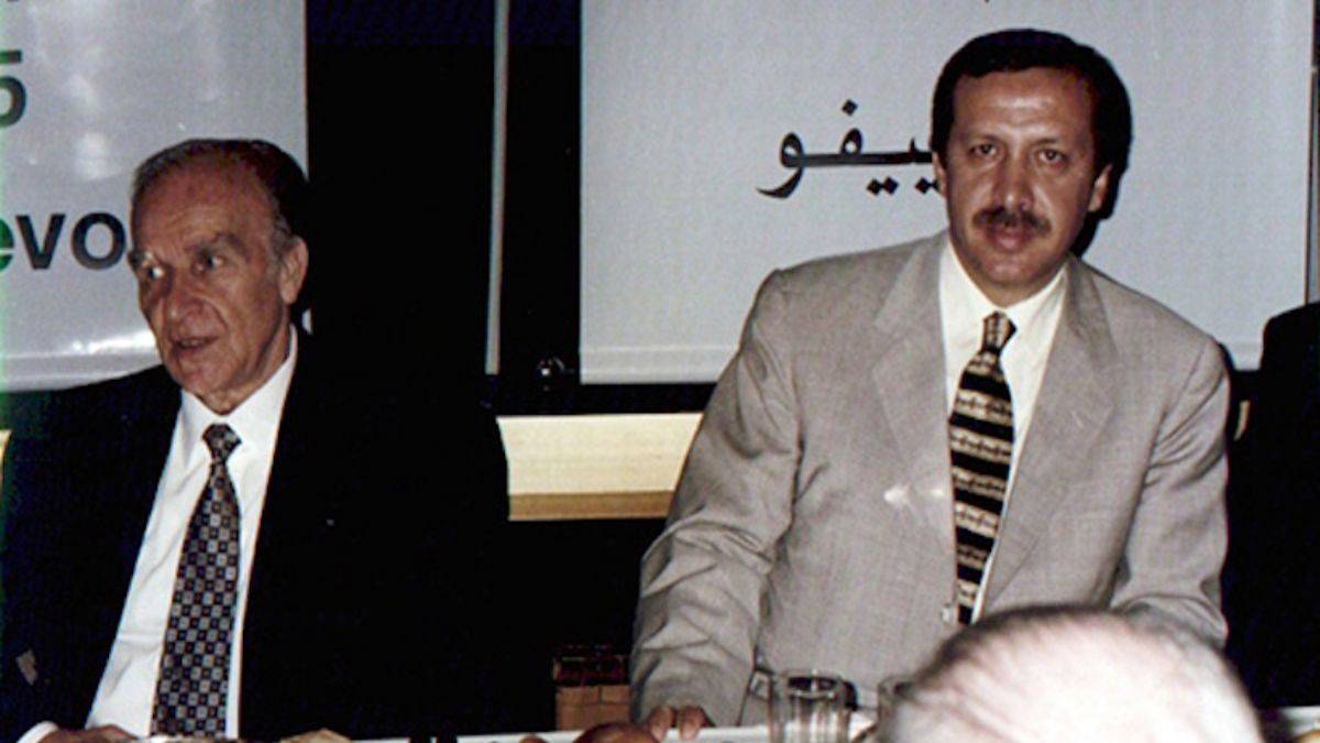 'Aliya daha fazla yaşamayacağını söyledi ve Bosna'yı Erdoğan'a emanet etti'