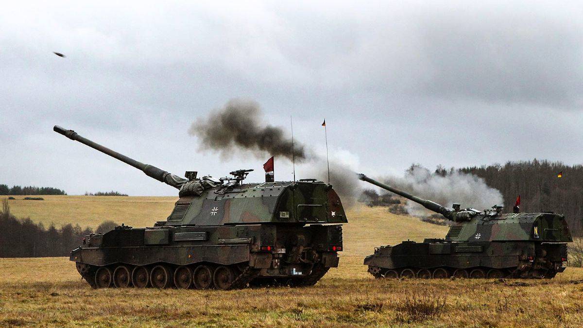 Almanya’dan Ukrayna için 9 obüs onayı