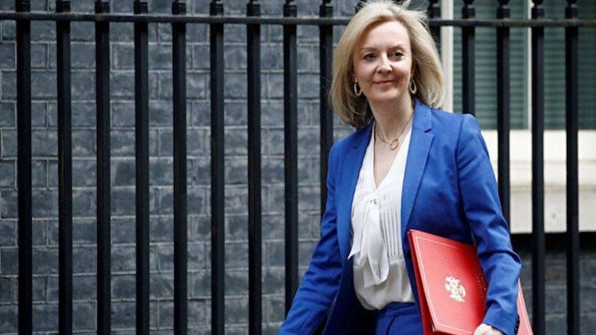 İngiliz bakandan Ukrayna'da savaşmak isteyen vatandaşlarına destek