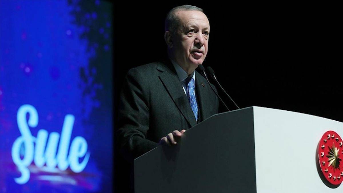 'Milletimiz darbeye ve darbecilere alkış tutanları asla unutmamıştır'