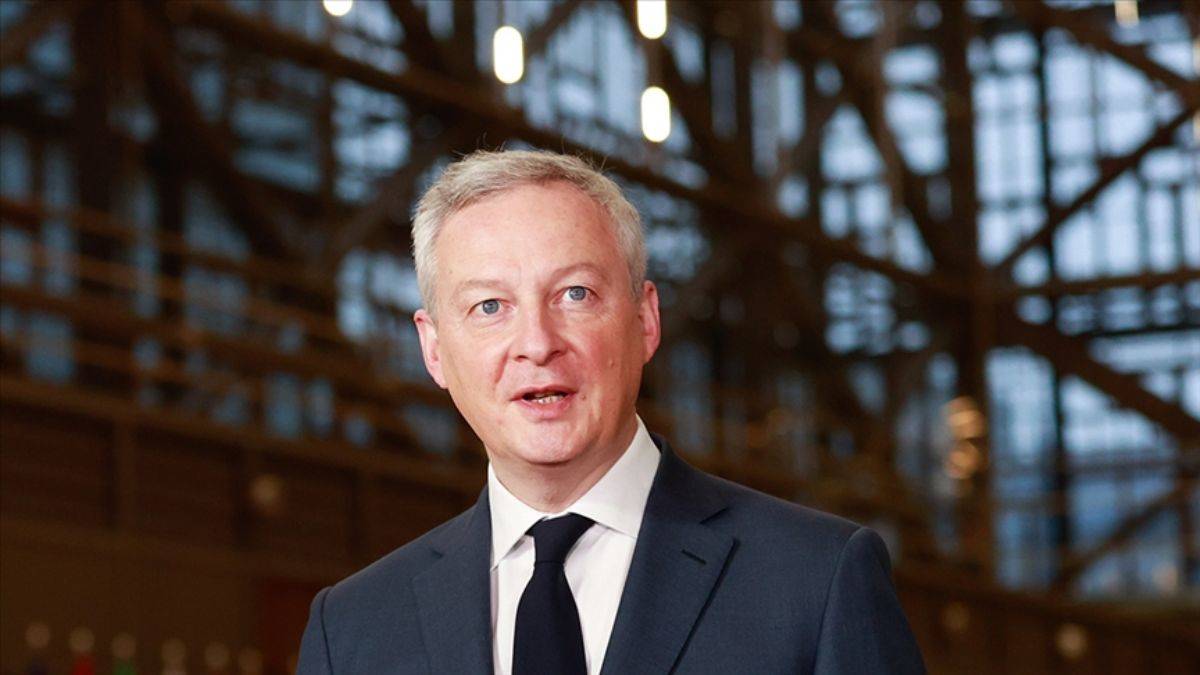 Fransa Rusya’ya 'topyekûn ekonomik/mali savaş' ilan etti