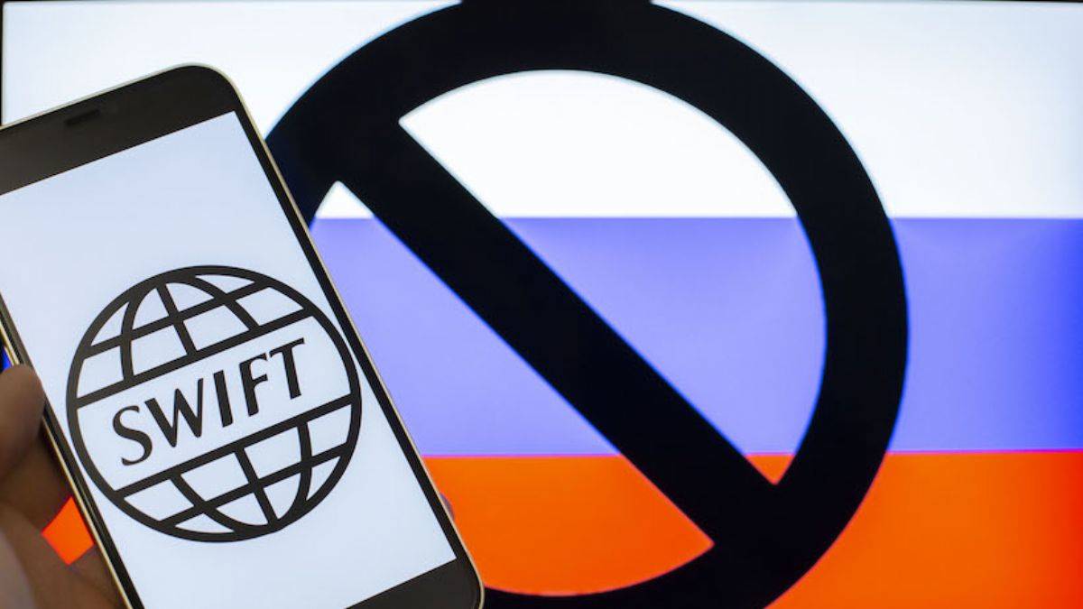 AB, 7 Rus bankasını SWIFT'ten çıkardı