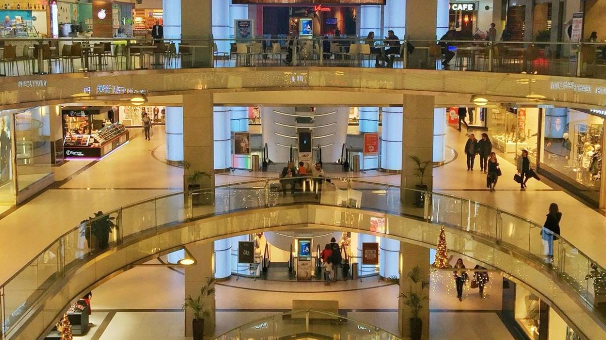 AVM'de maske zorunluluğu kalktı mı? AVM'ye maskesiz girilir mi? AVM'lerde maske yasağı kalktı mı?