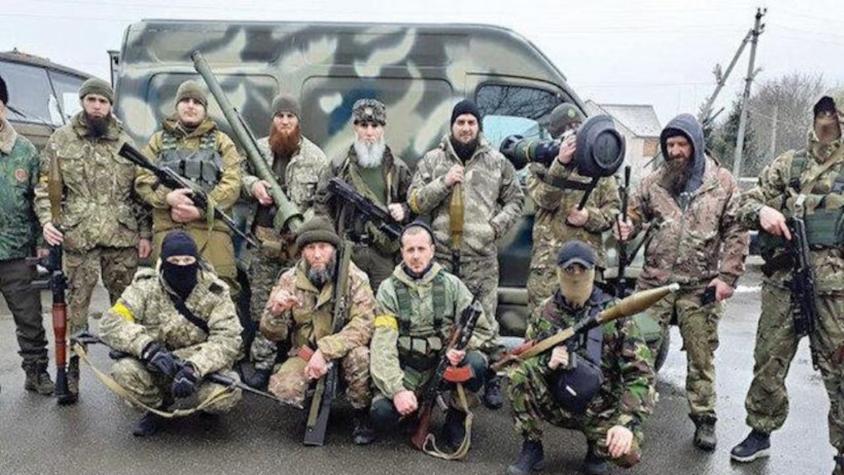 Çeçen Şeyh Mansur Taburu Kiev'de: 'Putin'den intikam almak için geldik'