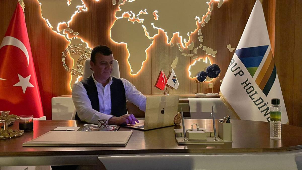 Muhsin Bayrak Kimdir? AB Grup Holding sahibi kim? Muhsin Bayrak aşiret lideri mi?