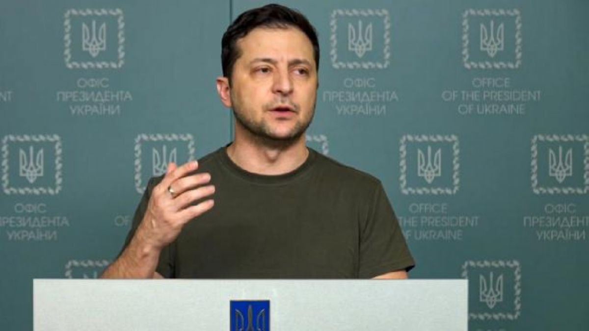 Zelenskiy: Topraklarımızı düşmana vermeyeceğiz
