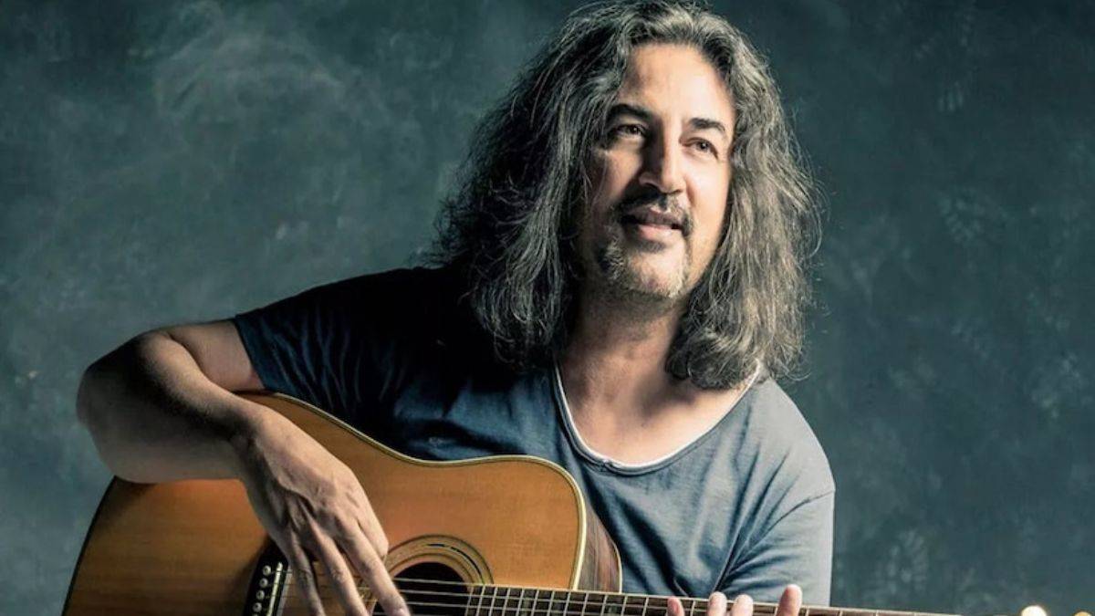 Şarkıcı Çelik'ten siyaset açıklaması...