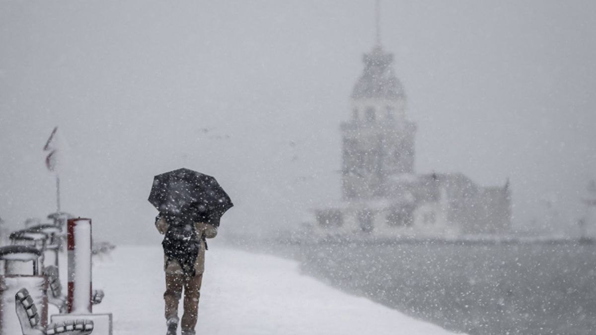 İstanbul’a kar fırtınası geliyor! '1987'den sonra en iddialı yağış olacak'