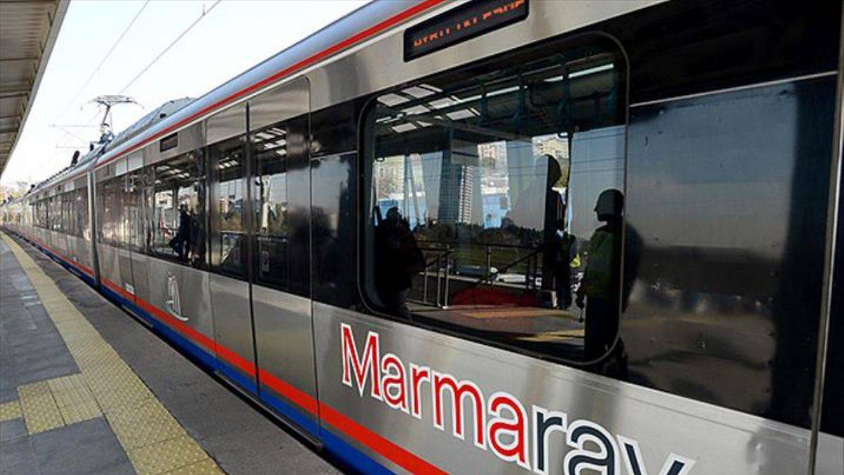 İstanbul'da kar önlemleri; Marmaray'da sefer saati uzatıldı