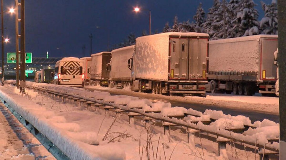 İstanbul'da tır ve kamyonlara yasak