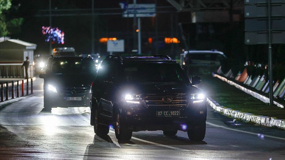 Ukrayna ve Rusya Dışişleri Bakanları Antalya'da