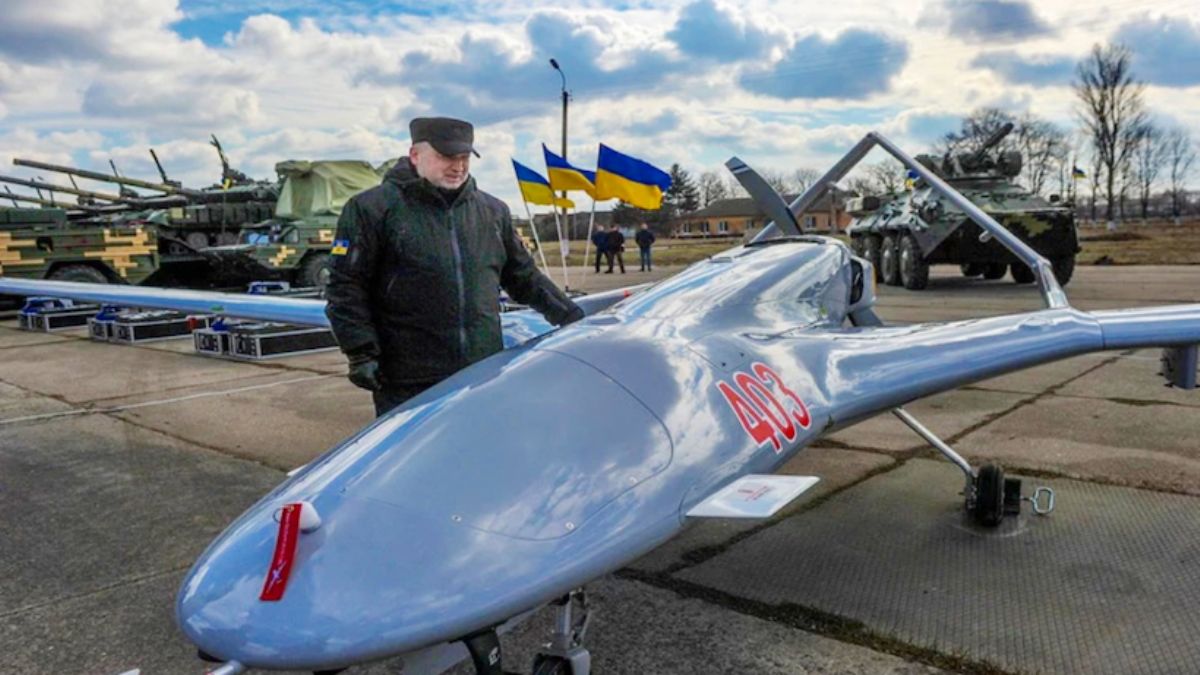 İngiltere: 'Türk Bayraktar TB2 insansız savaş araçları, Rus ilerlemesini yavaşlatmaya yardımcı oldu'