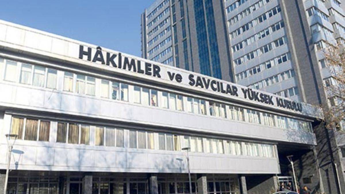İstanbul'daki hakim ve savcılar yarın da idari izinli