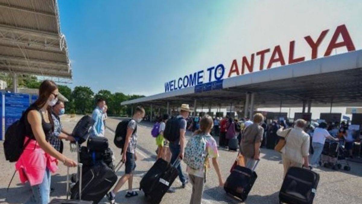 Türkiye'ye 3'üncü Rus göçü: Ruslar, Antalya'ya akın ediyor