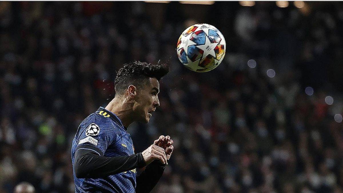 Ronaldo rekor kırdı, Manchester United kazandı