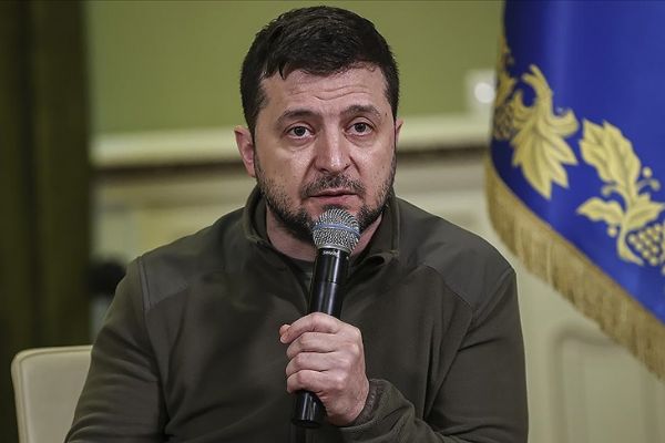 Ukrayna Devlet Başkanı Zelenskiy, Avrupalı liderlerle telefonda görüştü
