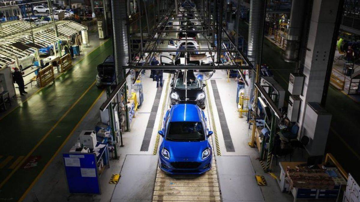 Ford Otosan'dan Romanya hamlesi