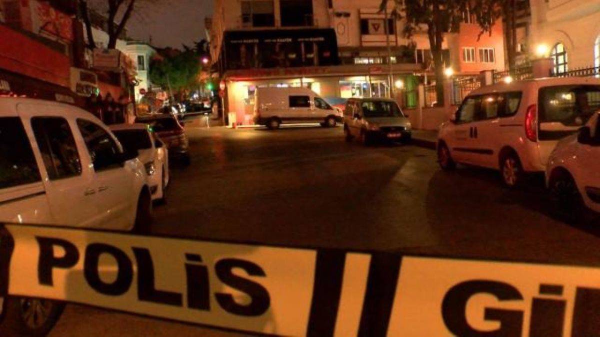 Polis memuru yazlıkta ölü bulundu